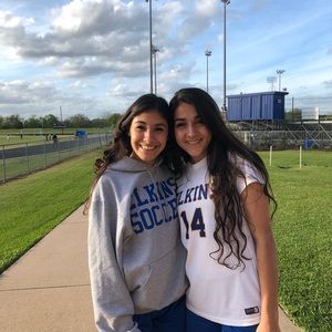 Meet your Posher, Alyssa